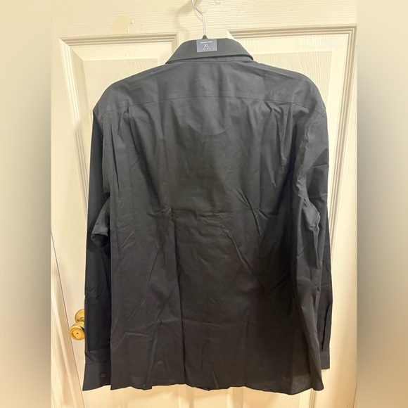 J Crew factory wrinkle free black men’s dress shirt, size 17 to 17.5, NWT - Picture 4 of 8